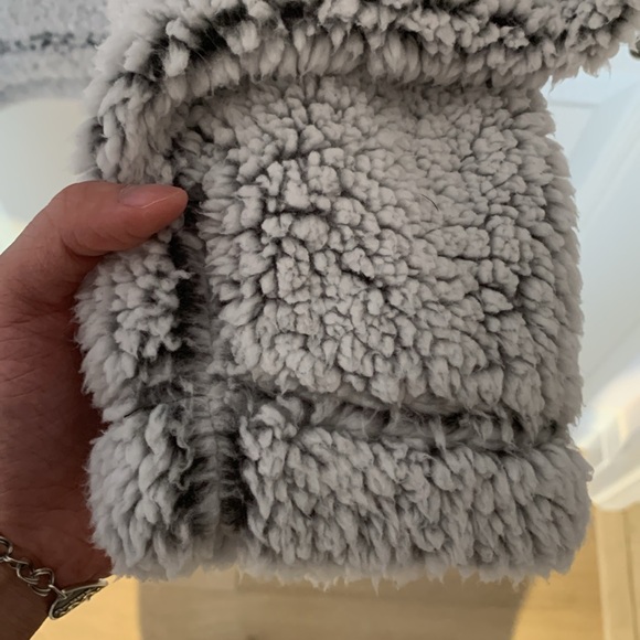 George Brown College Fleece Sweater - Picture 6 of 8